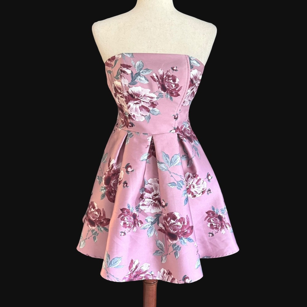 Speechless Pink Floral Strapless Fit Flare Mini Dress Sz. 2 3 NWT coquette HOCO